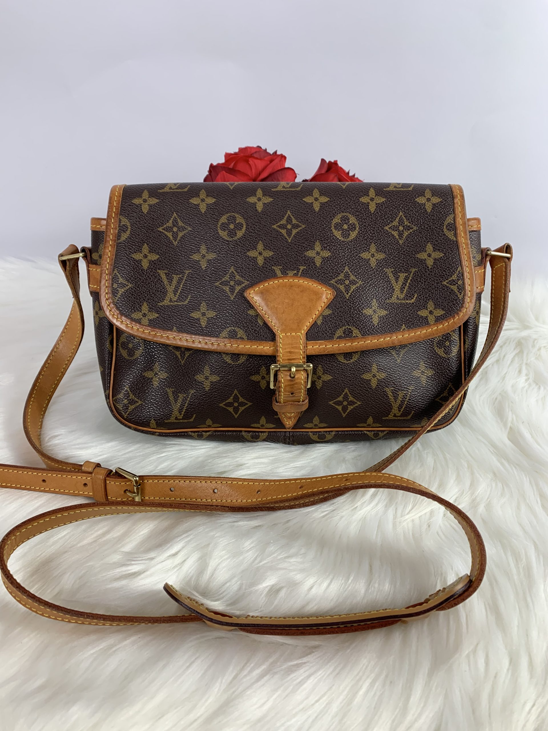 Authentic Louis Vuitton Sologne Leather Crossbody Bag Monogram Signature  Purse