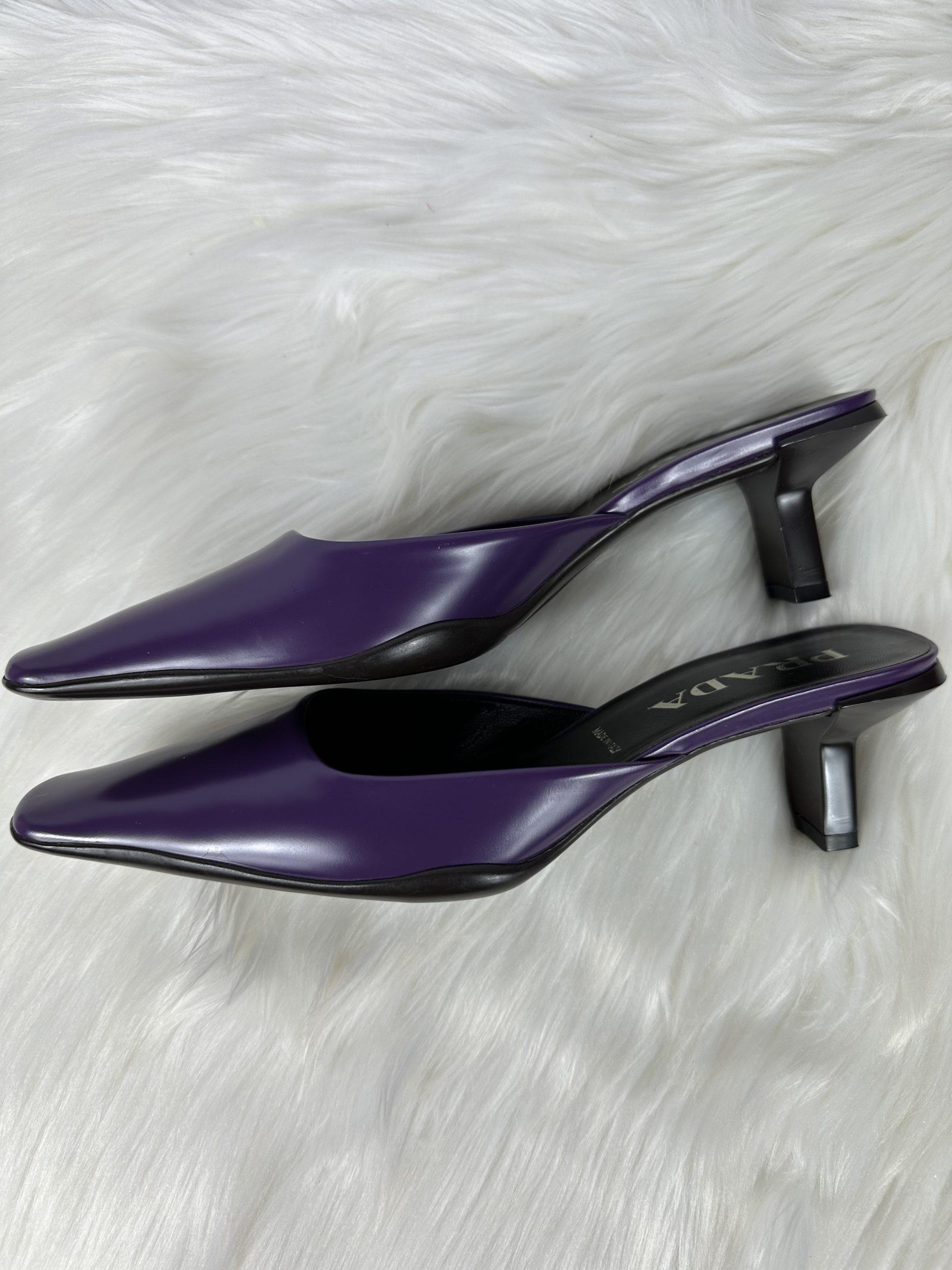 Prada high heels inspired by classic 50?s cars